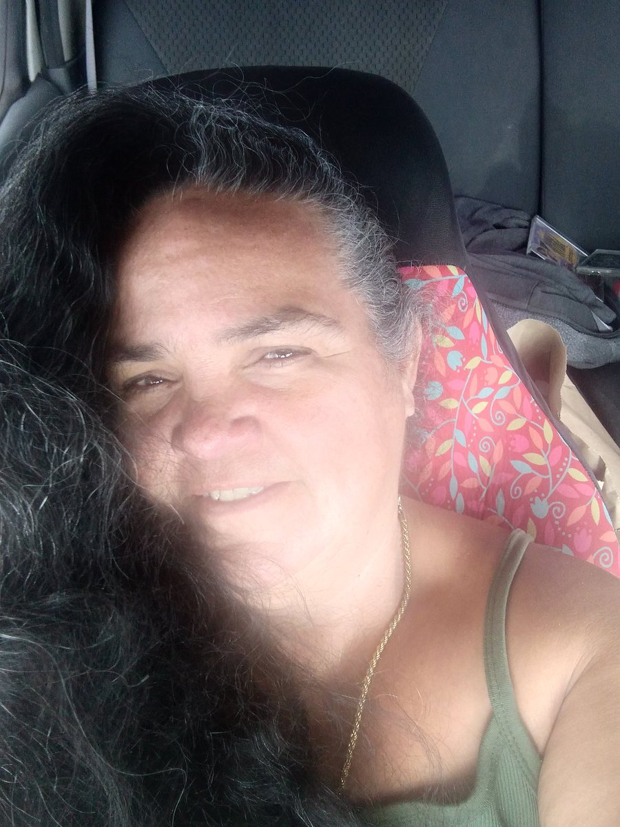 ShariSantana11's tweet image. Put a little love in your heart 
Smiles and hugs to you all.
God is good all the time. All the time God is good.
You are blessed.