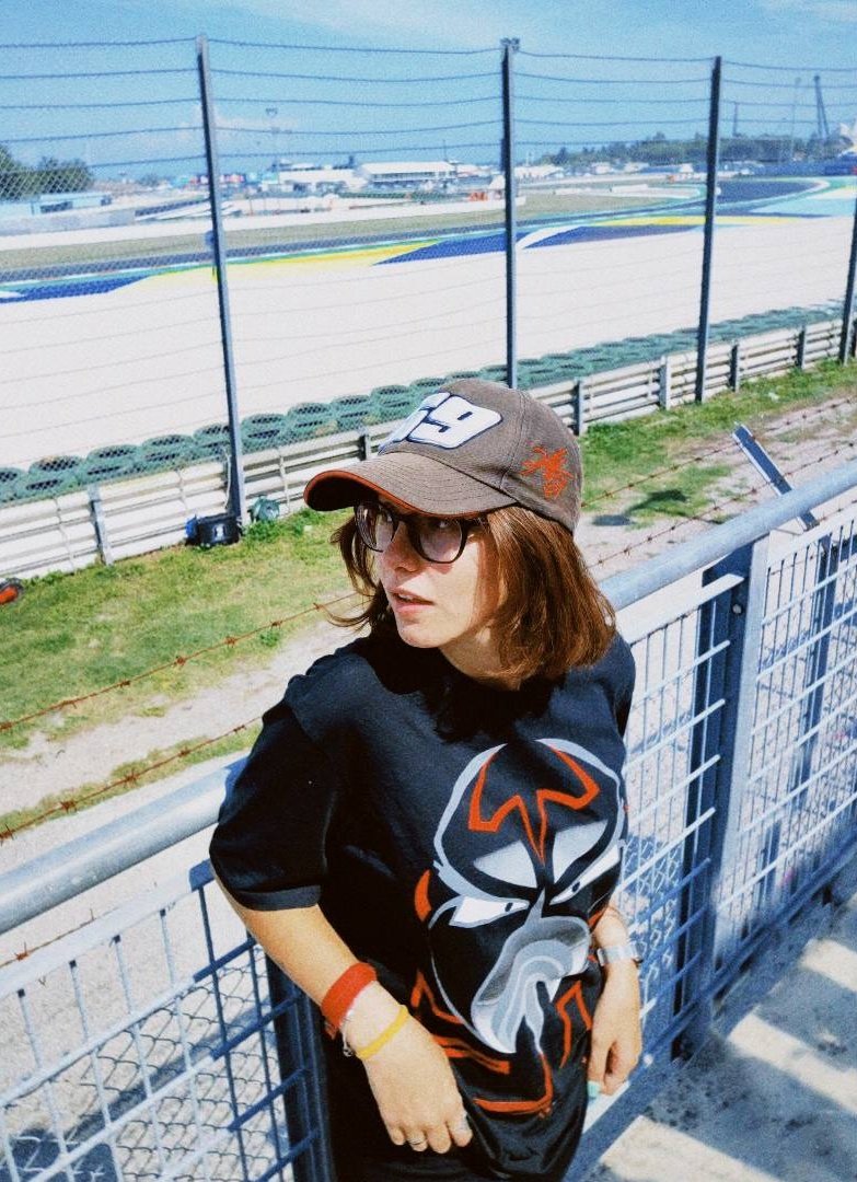 ovterspace_nic's tweet photo. A casa 📍
Diggia sei un pezzo di cuore 💜
#SanMarinoGP #Ridersland #MotoGP https://t.co/mtrast7WUY