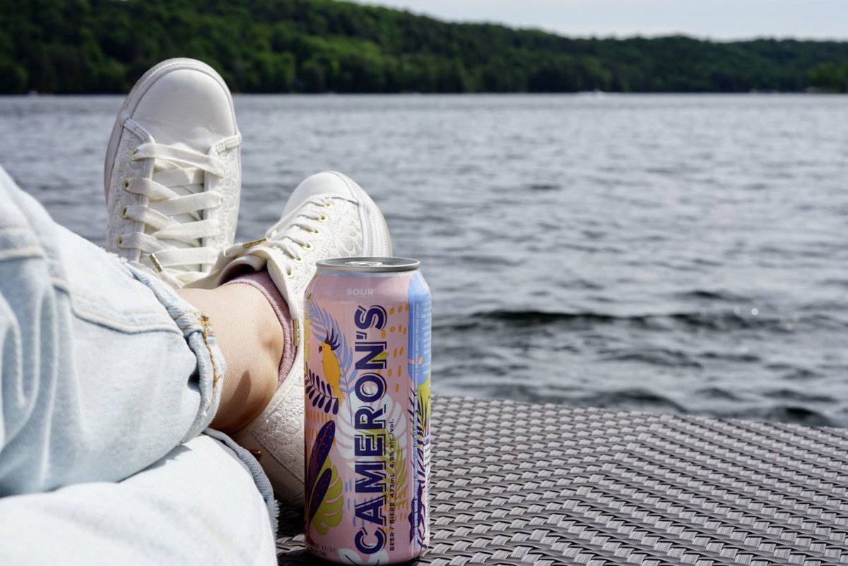 Happy Labour Day from the CamFam! Hope you’re kicking back and relaxing today! Cheers!🍻