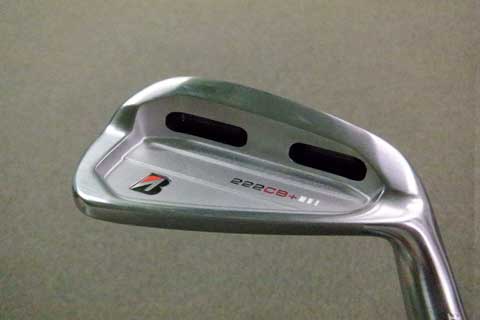 golfdaisuki2's tweet photo. ブリヂストン 222CB+ アイアンを試打しました。
https://t.co/DYLr0jq00U
質感が良くて美しく、易しさと飛距離も長けたバランスのとれた性能がウリです。
#222CB #ブリヂストン #アイアン #ゴルフクラブ https://t.co/jDtyEZwnA7