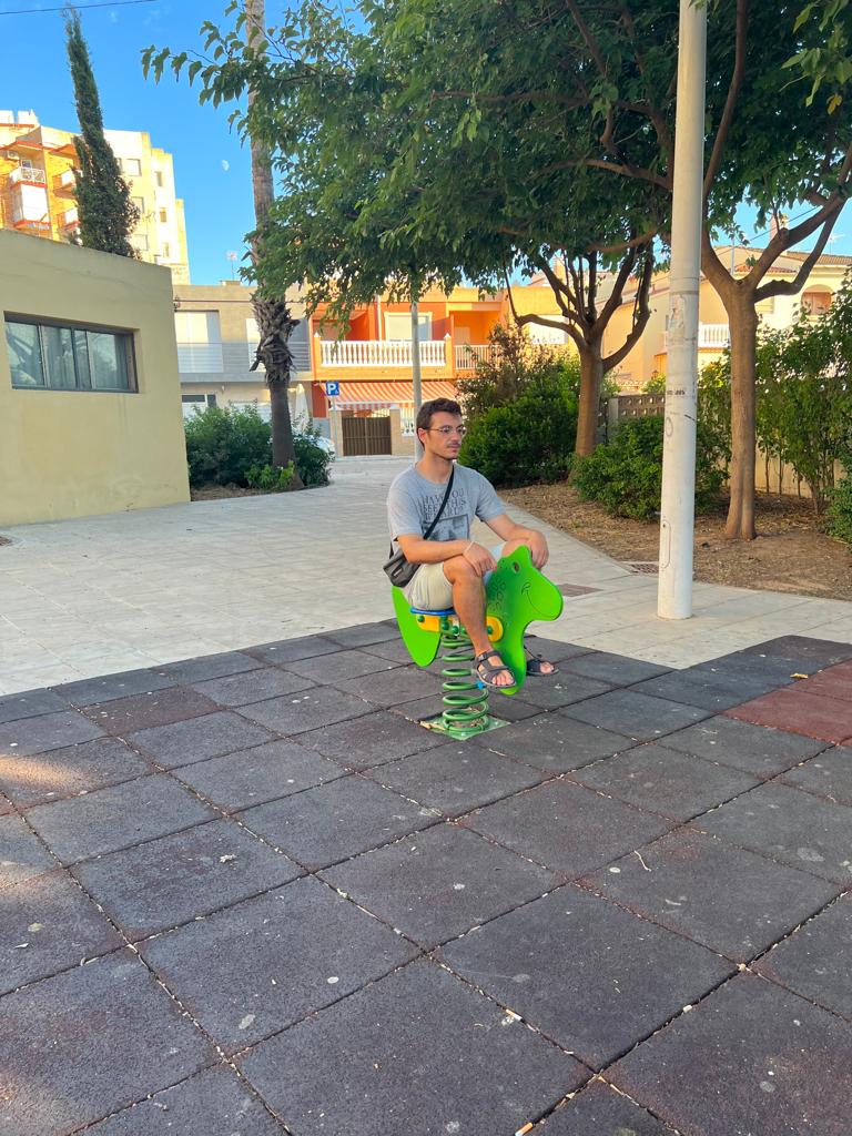 elrenao's tweet photo. Comença setembre https://t.co/FdIcuQYkDZ