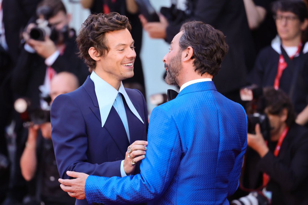 Harry and Nick Kroll at the Don’t Worry Darling Premiere.