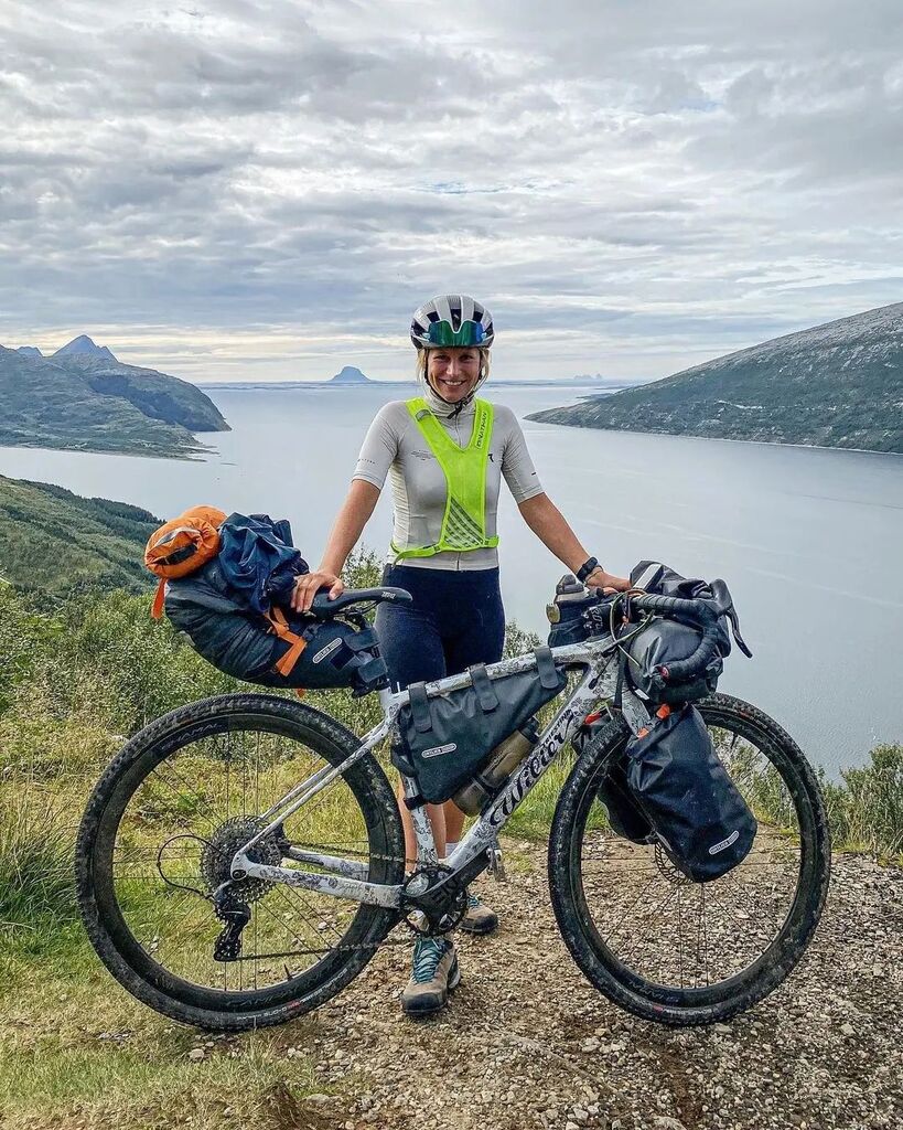 'Crossed the Artic Circle, had five dry days in a row and completed the distance from Trondheim to Bodø (800 km & >9.000 meters of climbing) 🫶🏻 My legs feel okay but my head is tired from being up early every day and cycling till late. Constantly movin… instagr.am/p/CiIhwE_sM4n/