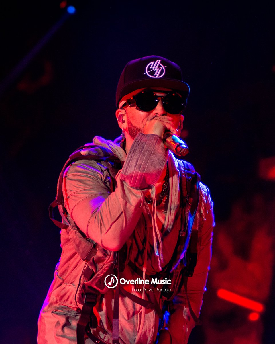 overlinemusic's tweet photo. La última misión de @wisinyyandel en Cali fue todo un éxito! #CaliViveConciertos le cumplió a Cali y le dió una digna despedida a los extraterrestres en el estadio pascual Guerrero.

📷Ph: @davidpantoja19 | @overlinemusic @comunicarcecali
#WisinyYandel #laultimamision #Concierto https://t.co/wyjbfPMuf9