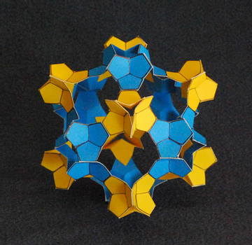 AlbertPCarpent1's tweet photo. 4 examples of crinkled polyhedra based on the Archimedean solids. components: pentagons. #geometry #polyhedra #math #maths #mathematics #structuralgeometry #STEM #STEAM https://t.co/UizJbsTu2Z