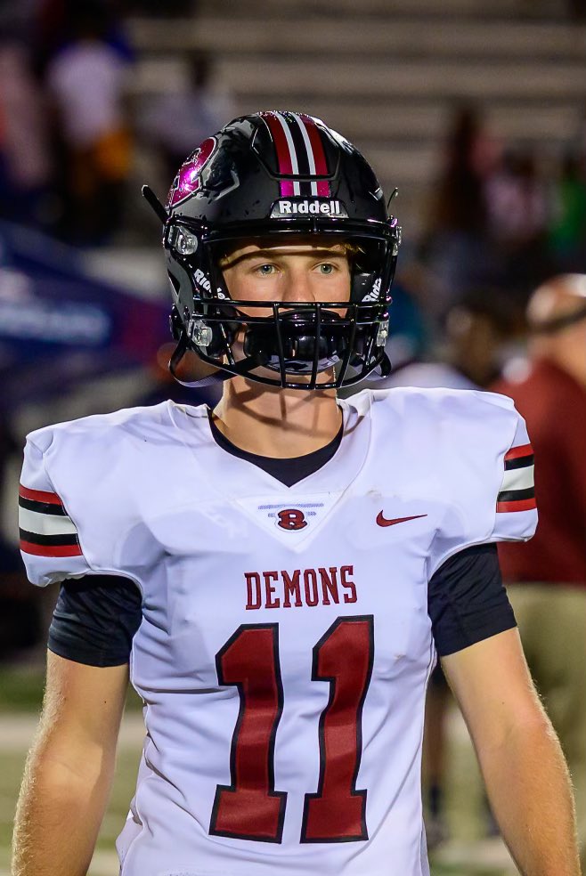 cmccookhcbe's tweet photo. Congratulations 👊🏼@jacksonmccook11 Scholar Athlete @AmericanRivalry Proud Dad Moment On and Off The Field 💯🔥 @WarnerRobinsHS @robinsfootball1 #GoDemons #RFamily #RPride #RTradition https://t.co/9YqYt1fJKH