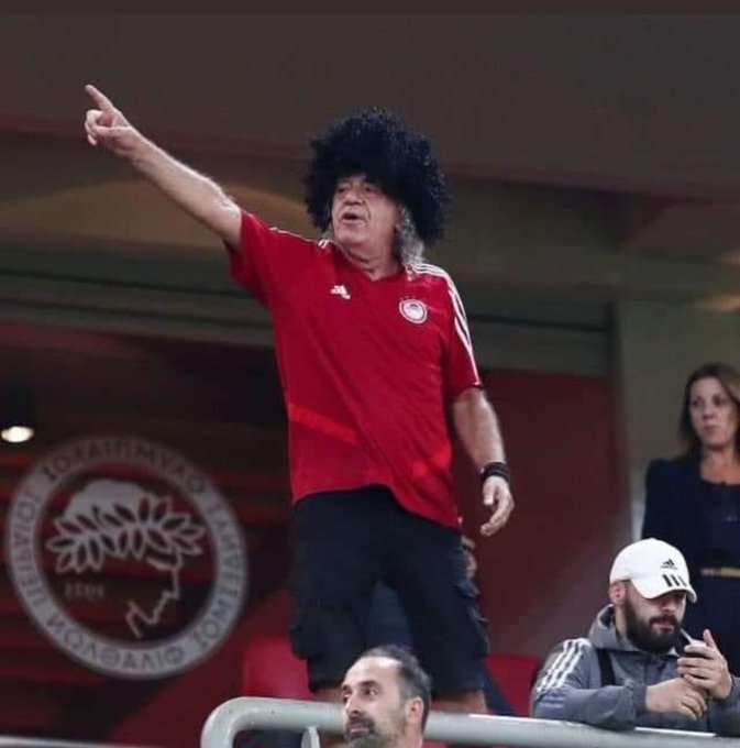 saitanasker's tweet photo. οπως ειναι

ΚΑΝΤΕ ΤΟΝ ΑΓΑΛΜΑ 😂😂

#Μαρσελο #Olympiacosfc #Olympiacos #WelcomeLegend #legend #Marcelo12 https://t.co/tVgvDYLKmH
