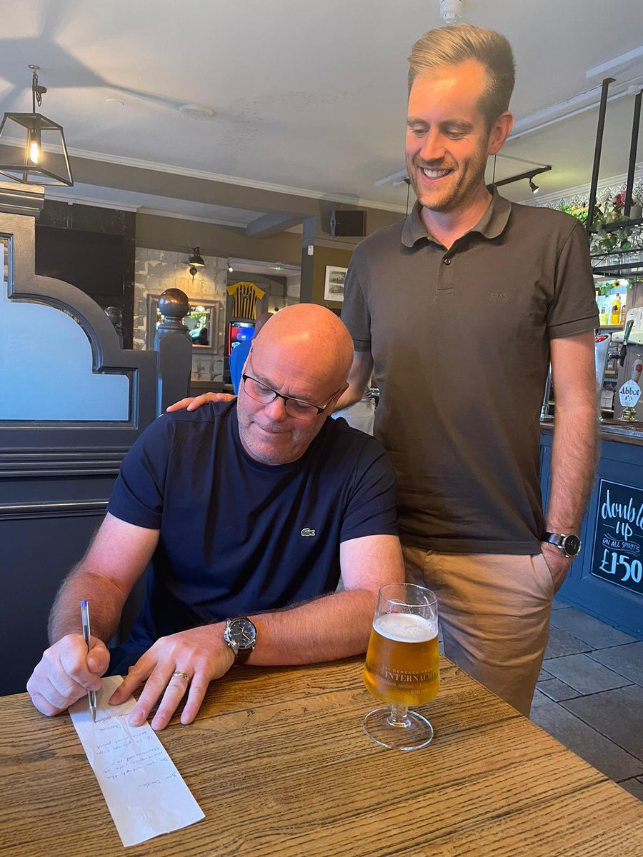 FCWormWood's tweet photo. We’re delighted to announce Douglas as our new manager. Douglas arrives with a note pad and a vision. The interview process was long but Douglas always stood out from the rest. We look forward to playing Douglas’ unique style of football. #IllBeYourDoug #FCWW 🪱 https://t.co/JRAYDCCoOp