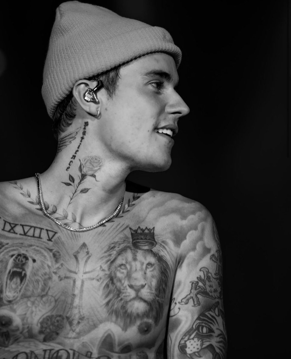 biebernovidade's tweet photo. Justin publicou "Te amo Rio." 🇧🇷 https://t.co/VxAHbozeCN