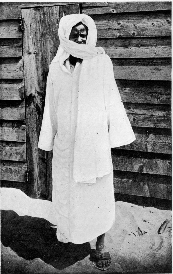 MGUEYEofficiel's tweet photo. Mangui SANT SERIGNE TOUBA SAMA WADJI bou bakh!
Gueum Yakar ak Wolou YAW REKK LAGNOU KOY DEFF MBACKE.
@Macky_Sall #kebetu #teamsenegal #team221 #senegal #africa #mouride #magal #safar #TOUBA #Dakar #RELIGION #ISLAM #BAAYFALL #THIANT #VIVIFICATTION https://t.co/PewmSpcxAJ