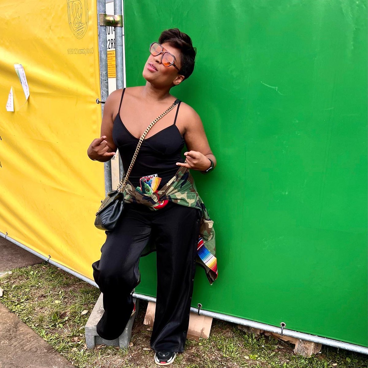 JenCookeMusic's tweet image. Finally met @burnaboy at Reggae Lake Festival in Amsterdam🧡#BurnaBoy #jennifercooke