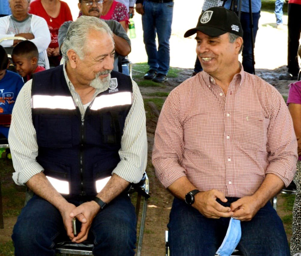 JorgeSalum's tweet photo. Amigo @MarioGarzaE que pases un Feliz Cumpleaños !! Te mando un abrazo con todo mi afecto Mayito. https://t.co/pxQ6L9PyHK