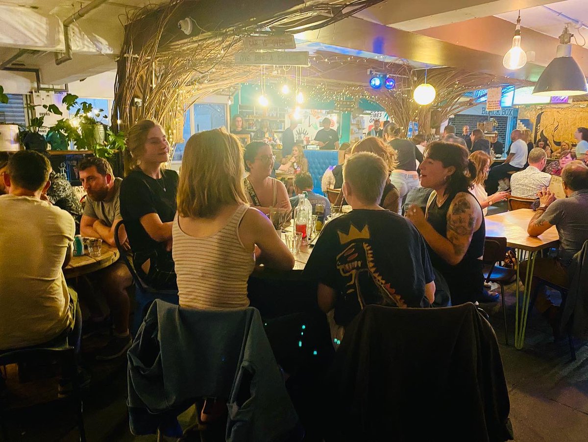 markethallshrew's tweet photo. Wow! What a great a buzz at our Late Night on Saturday - just like our Late Nights of old. Thank you all for your support.
Join us for our next Late Night on October 29
#shrewsburymarkethall #latenight #shrewsburyindoormarket #greatnight #coolvibes #greatbuzz #shrewsburyfood https://t.co/r4ea8FJgrc