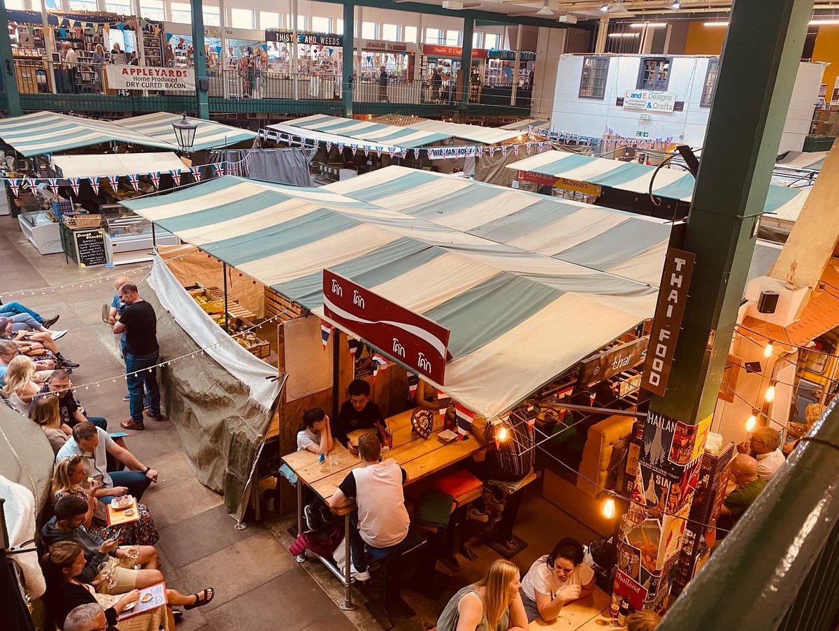 markethallshrew's tweet photo. Wow! What a great a buzz at our Late Night on Saturday - just like our Late Nights of old. Thank you all for your support.
Join us for our next Late Night on October 29
#shrewsburymarkethall #latenight #shrewsburyindoormarket #greatnight #coolvibes #greatbuzz #shrewsburyfood https://t.co/r4ea8FJgrc