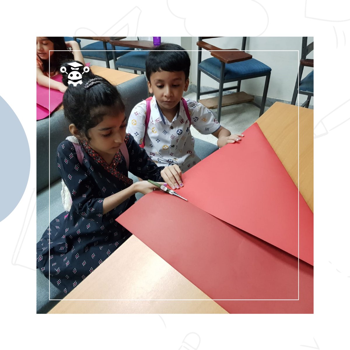 learnobots's tweet image. Here is to the first week of our last weekend camp of the season! Look at how kids are interacting!

For details on the curriculum, contact us here:
PK: +92 335 1166116
hello@learnobots.com
.
.
.
.
.
#LearnOBots #Education #Science #Technology #Engineering #Arts #Mathematics
