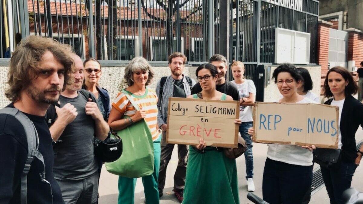 LeParisien_75's tweet photo. «Pas encore assez dans la mouise pour être classé en REP» : le collège Françoise-Seligmann en grève à Paris
➡️ https://t.co/592F7iPbkb https://t.co/morOUmc7fM