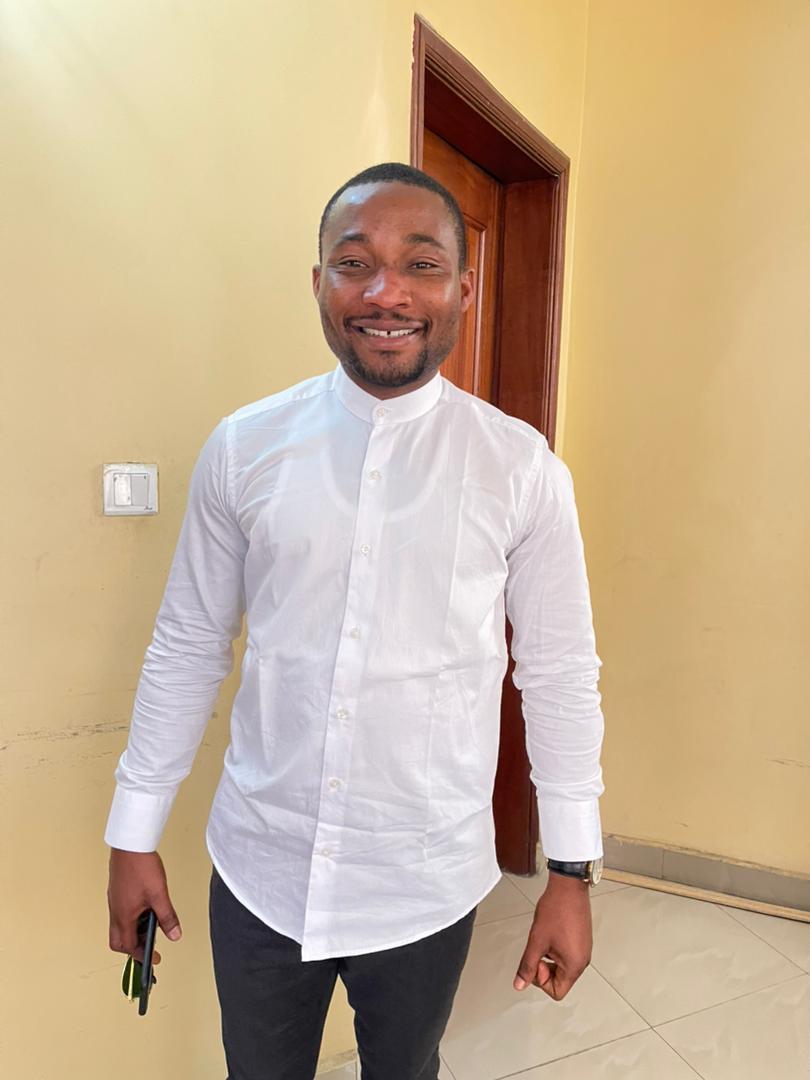 michelmokaria's tweet image. Dans la vie, quand les gens t’accusent injustement, garde toujours le SILENCE et le SOURIRE,  Dieu Parlera pour toi!

Parole de mon grand-père.