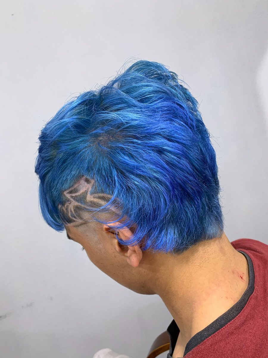 nellsonescobar_'s tweet photo. 🚀Que les parece este toque artístico rompiendo la rutina?❤️‍🔥#formador #educador #estilista #emprendedor #barberosdelmundo #barbershop #hairstyle 
#luque #asuncion #paraguay https://t.co/kbtD78H6Ve