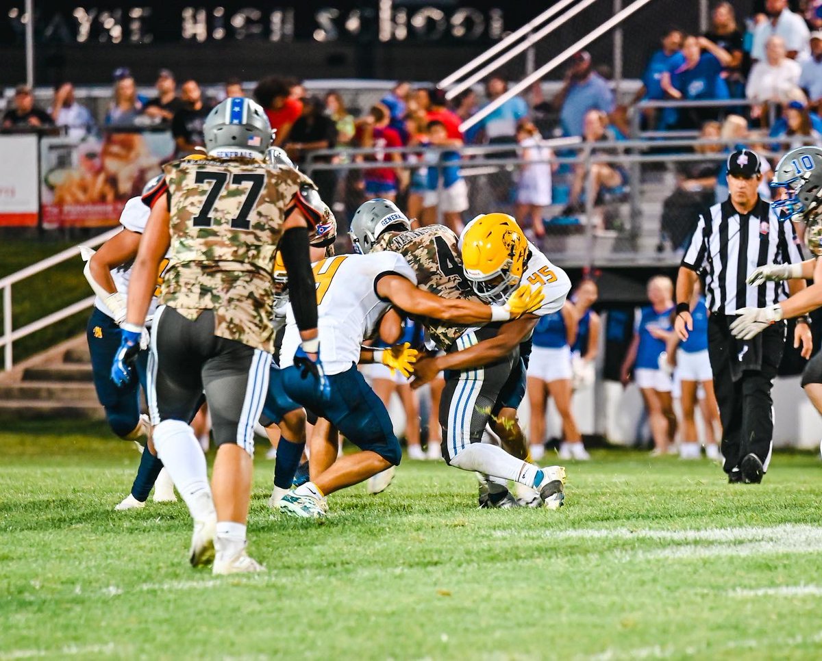 FichtnerPhotos's tweet photo. 🚨🚨Game day photos from week 3 are LIVE! 

https://t.co/jiLcGHgobg https://t.co/fXPTkjQ4ZV