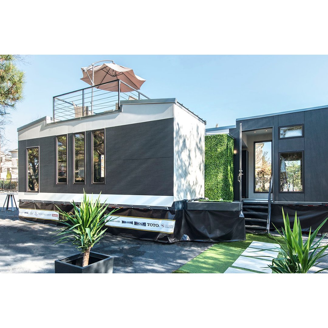 evolvsurfaces's tweet photo. Designed by Jeffrey Bruce Baker, this Neolith #tinyhouse shows that sustainable living in a small space can easily be achieved without having to compromise on luxury.
.
.
.
#Neolith #TouchFeelLive https://t.co/XHR1vGZ30l