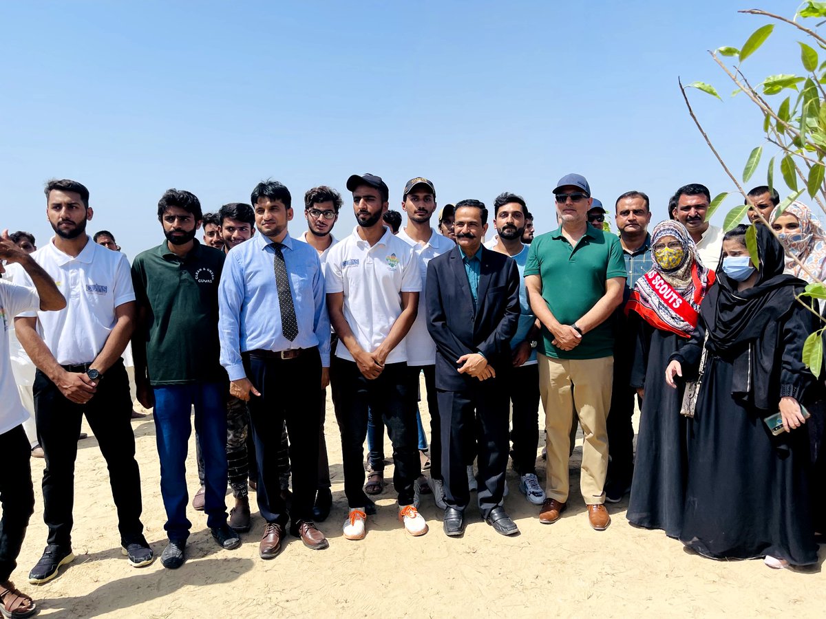 CUVASScouts's tweet photo. CUVAS BWP held a tree plantation drive. The students and CUVASCOUT are well aware global citizens who understand their responsibilities towards their environment and community. It is hoped that their efforts encourage more youngster to participate in such activates.
#Cuvas https://t.co/NUlnuh6Ulu