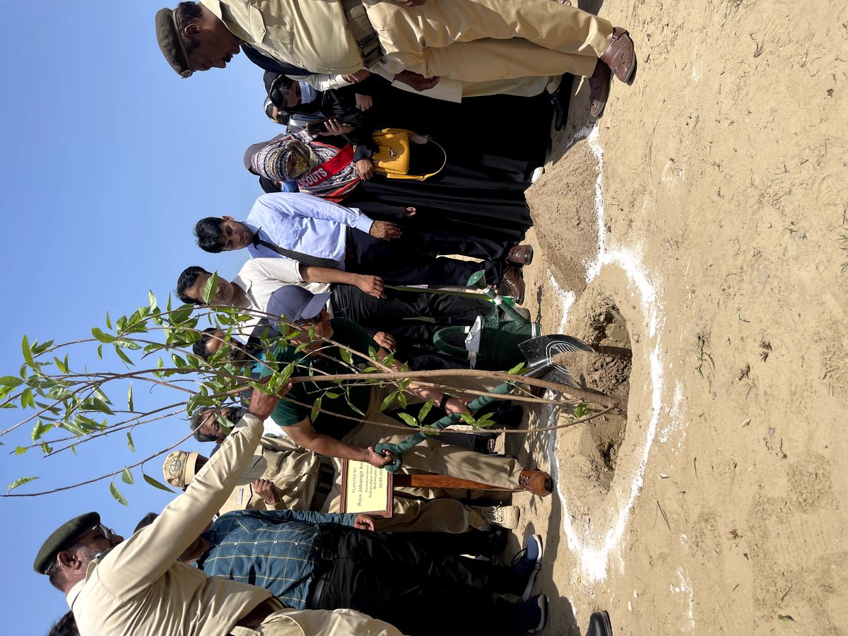 CUVASScouts's tweet photo. CUVAS BWP held a tree plantation drive. The students and CUVASCOUT are well aware global citizens who understand their responsibilities towards their environment and community. It is hoped that their efforts encourage more youngster to participate in such activates.
#Cuvas https://t.co/NUlnuh6Ulu