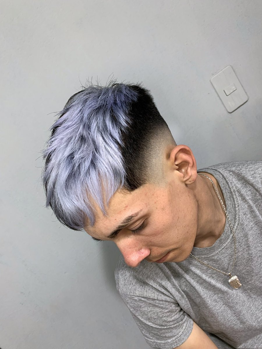 nellsonescobar_'s tweet photo. 🎨🖌Llega la primavera, verano y qué mejor lucir un buen toque de platinado😍#color #formador #educador #estilista #emprendedor #barberosdelmundo #barbershop #hairstyle 
#luque #asuncion #paraguay https://t.co/ioUEofOl7x