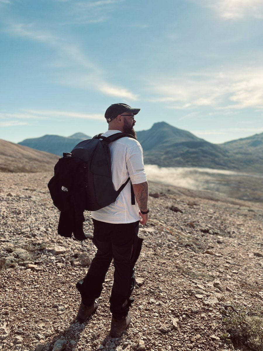 Billelis tweet media