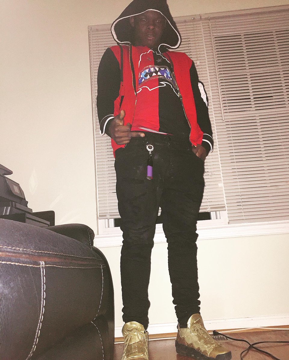 MoneyBagRoy's tweet photo. New Day Same Mentality my grind don’t stop!!!!! https://t.co/wqNMgAHn2o