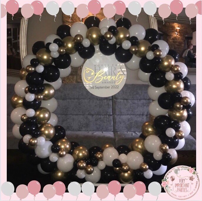 VeryParties's tweet photo. It was an absolute pleasure to be an official sponsor for the North East hair and beauty awards at @DerwentManor on Saturday and create some beautiful balloons for the event 🎈 https://t.co/Ukv7sa9E1p