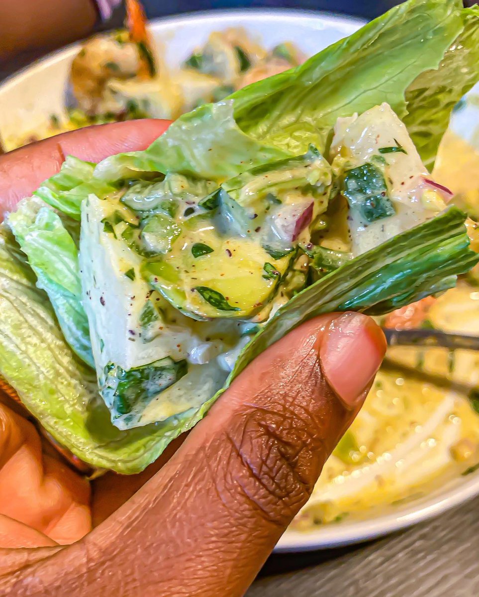 ajikor's tweet photo. Creamy avocado shrimp salad. Perfect for breakfast or dinner too 😍 #food #recipe #foodblogger #foodie #salad #creamyavocado https://t.co/6lVkVMEuHO