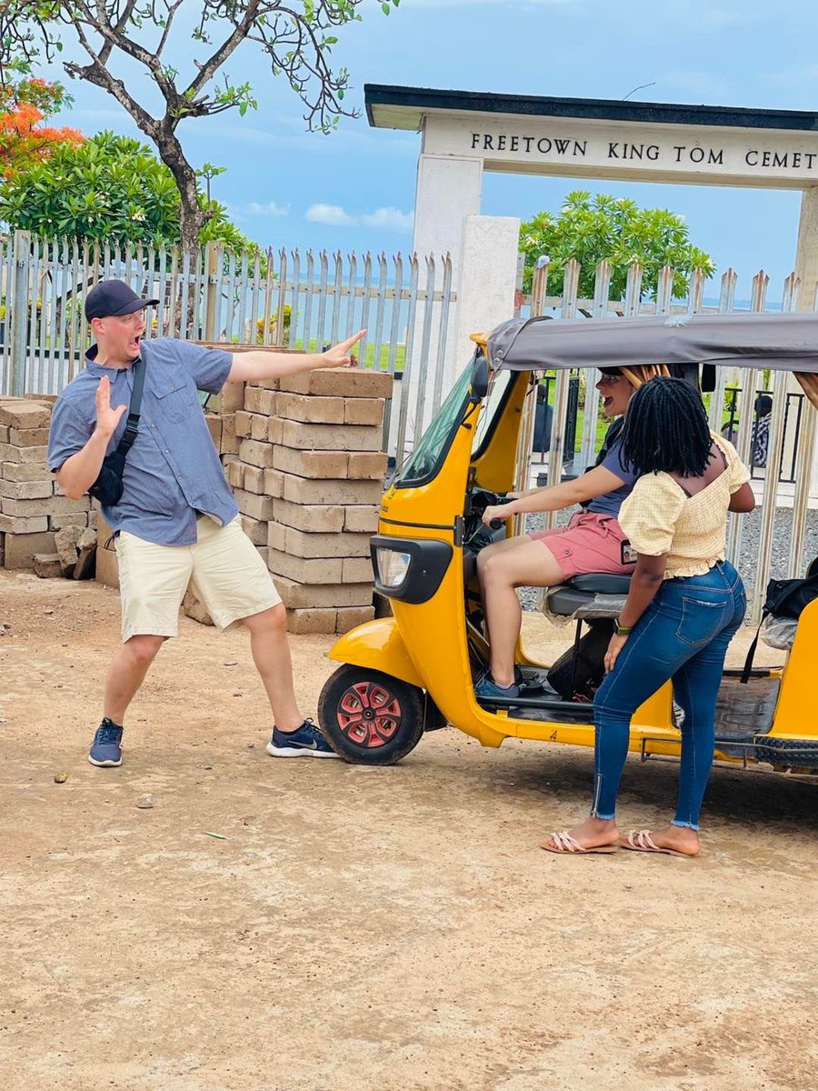 JacklynTours's tweet photo. FREETOWN (KING TOM) CEMETERY contains 248
Commonwealth burials of the Second World War,

#sierraleone #freetown
#freetowners #tourguide #tourguides
#travel #tourism https://t.co/qukpiErcJa