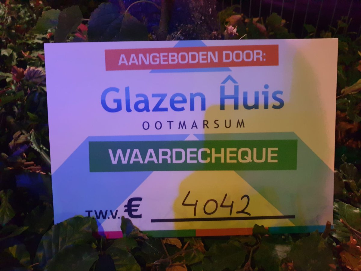 MLHTubbergen's tweet photo. Het Glazen Huis Ootmarsum voor het Mooi Leven Huis Tubbergen! Fantastisch, wat een initiatief! BEDANKT ALLEMAAL https://t.co/xu45ufud7n