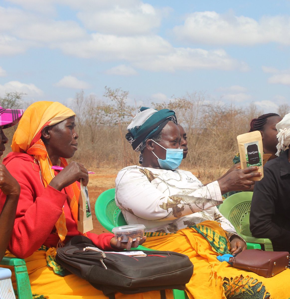 lue_lal's tweet image. Ensuring reduced post harvest losses and sustainable income generation through value addition of improved green gram varieties. Highlights from the launch of high quality value added products to New Mwangaza Digital, Machakos County. #KCSAP #ValueAddition #GreenGrams