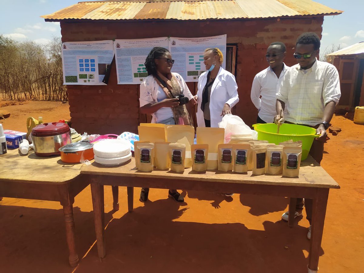 lue_lal's tweet image. Ensuring reduced post harvest losses and sustainable income generation through value addition of improved green gram varieties. Highlights from the launch of high quality value added products to New Mwangaza Digital, Machakos County. #KCSAP #ValueAddition #GreenGrams