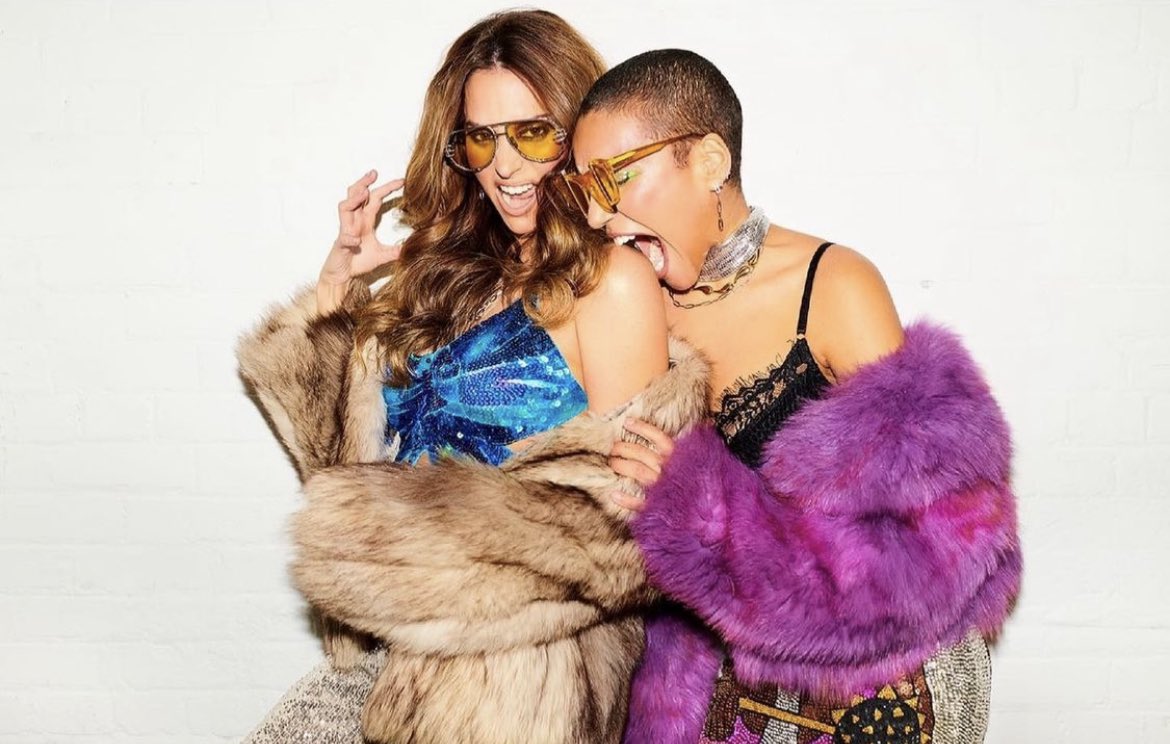 thinkersloane's tweet photo. happy birthday @emmyraver 💘 https://t.co/6oYS5UDqCO