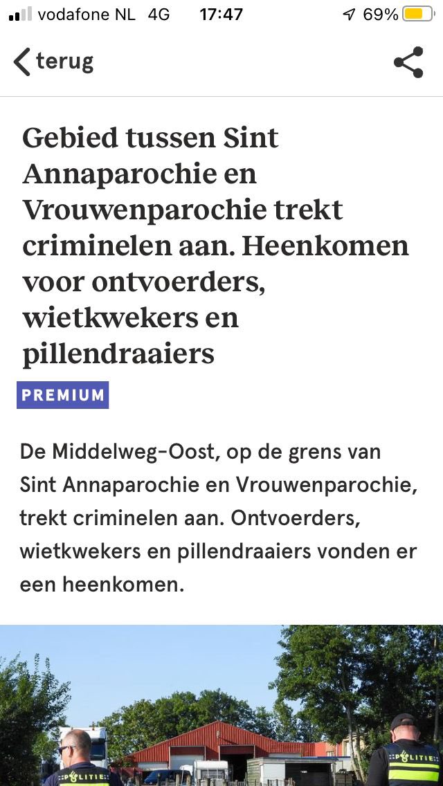 Padij's tweet image. Als of je in een of andere criminele wijk woont. Achterlijke @lc_nl #journalist