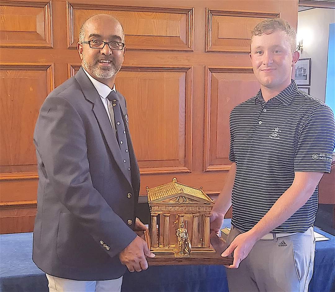 Congratulations to member @Jamie_VWyk on winning the Ashton Trophy at St Annes Old Links! 🏆 👏🏼⛳️