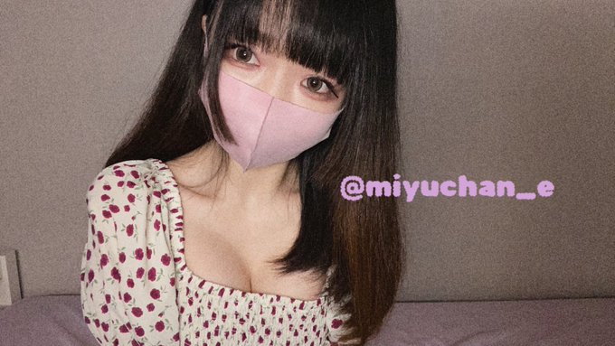 この前の、のーぶら散歩の感想はすごく恥ずかしかったんだけどM心にすごくささって男性に見られるとドキドキと興奮が混ざって声かけられないか期待しながらお散歩してました 👭💭♡♡  ハマってしまってまたしようとおもってます