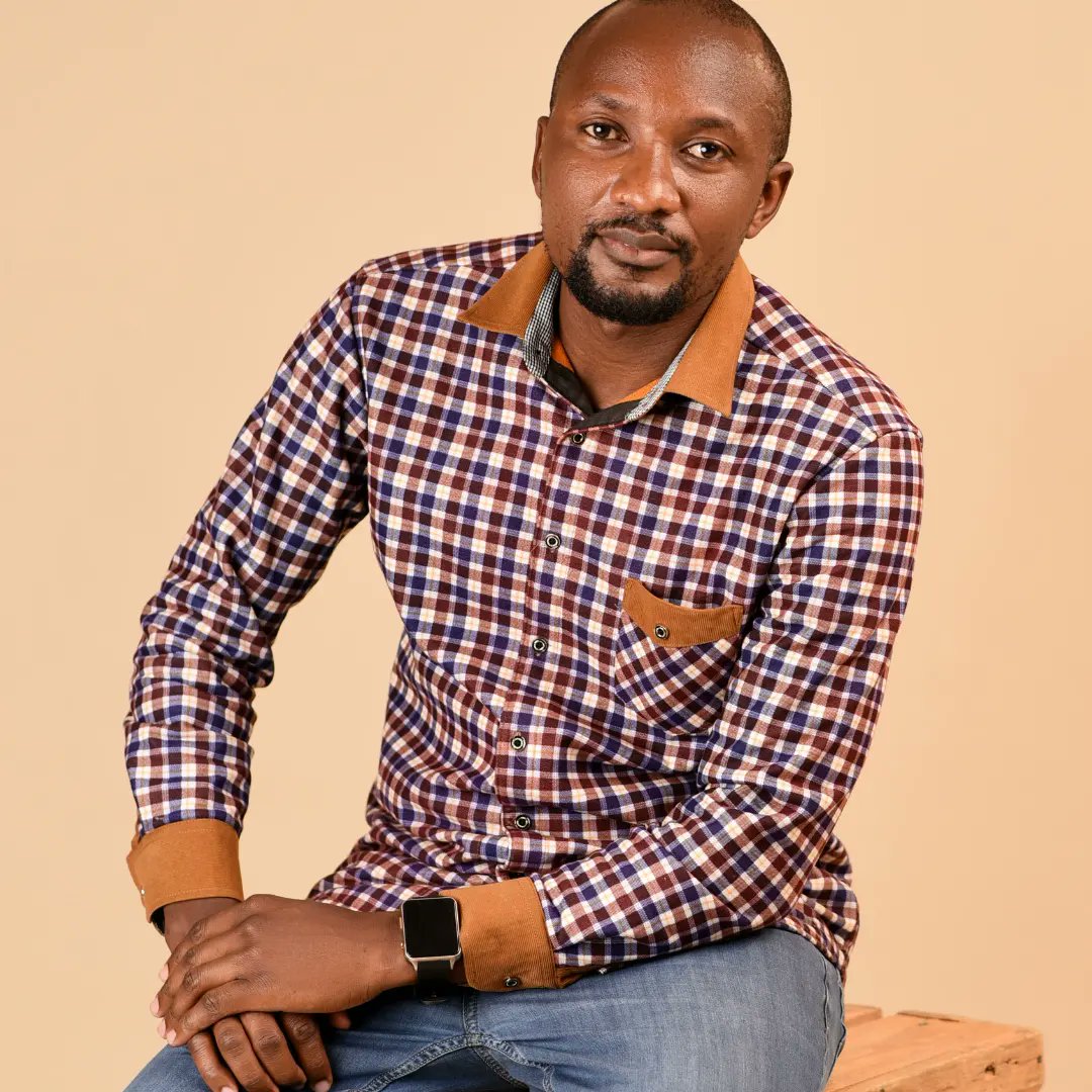 Thank You God! Every single year has been; a lesson,  an opportunity, sometimes a loss.  Most importantly, every year has been a blessing. Thank you God for being part of my journey. Happy birthday to me and my small bro..