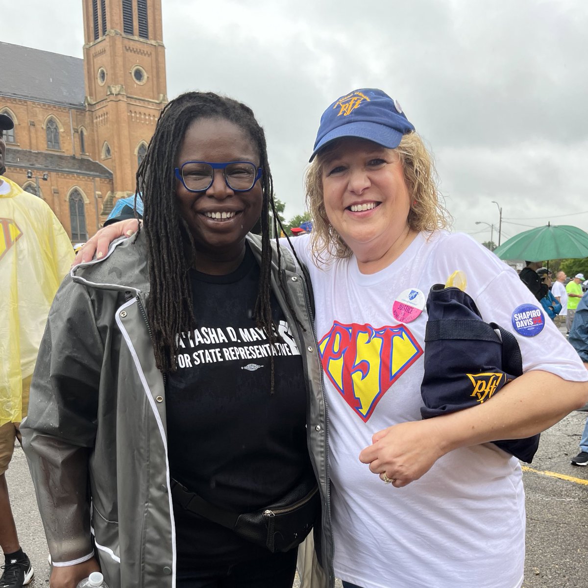Happy #LaborDay! It was a rainy but powerful day. Thank you <a href="/PFT400/">Pittsburgh Federation of Teachers</a> for the honor of walking with your members today. PFT was the first union to endorse my campaign and it made all the difference. I cannot wait to organize with teachers across PA. 👊🏾📚 #unionsforall #latashaforpa