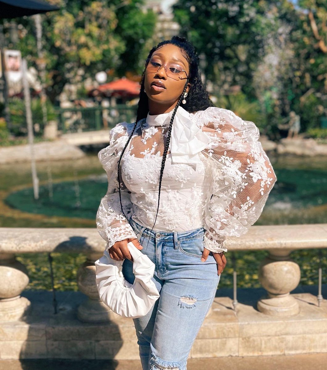 VICTORIA_KIMANI's tweet photo. 🤍🦢🤍 https://t.co/E0Q6ykGcgv