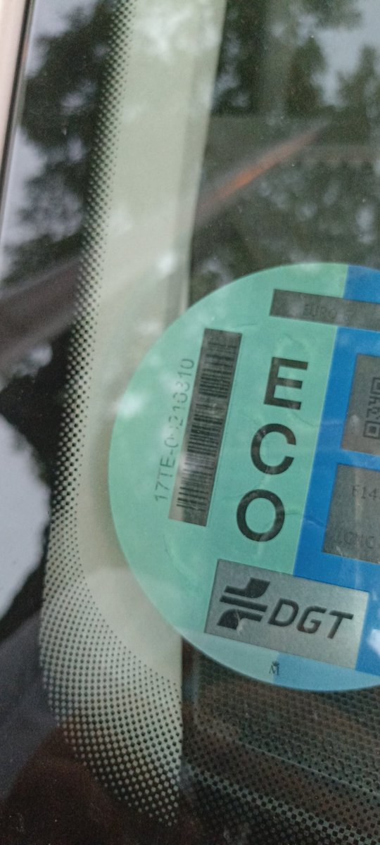 Chescomorgan's tweet photo. Naturgy, Precio GNC: 3,890 €/kg 
Me cago en el ecologismo. https://t.co/90FDaL45Mc