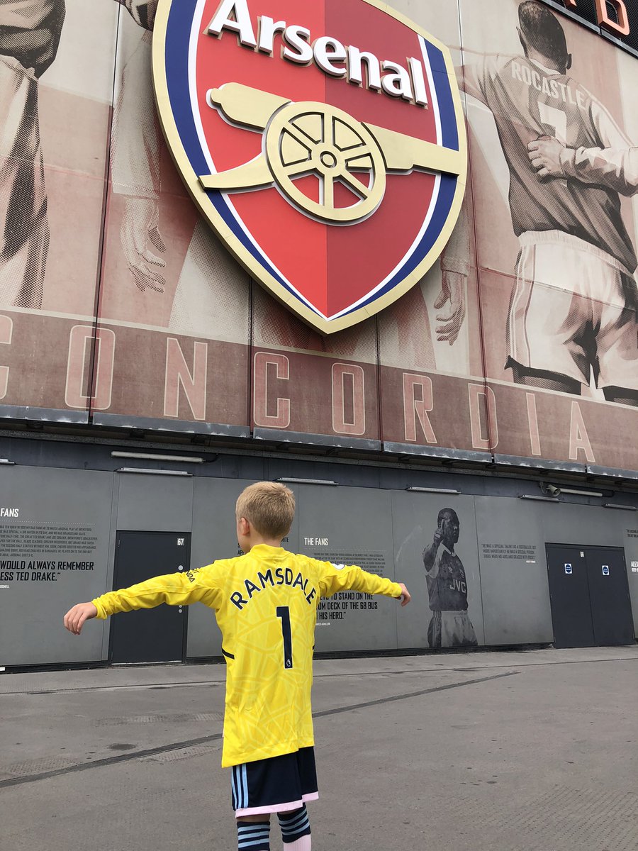 aidencollins85's tweet photo. Early birthday present, wanted the full Goalkepper kit but all sold out. Wants to be Arsenal #1 @AaronRamsdale98 &amp; play for Brazil 🇧🇷 @gabimartinelli #notsurehow? https://t.co/YeBAkimeoV