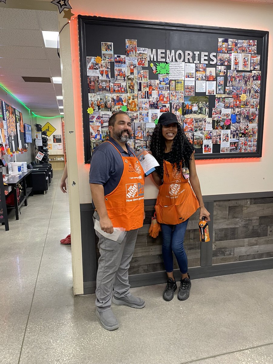 jrp6537HD's tweet photo. This Team of Ofas ( Delivery Team ) is been working super hard having those order of Drywall and Block banded and cover ready to ship every day for our customer DR Horton Thanks Team @jaycglenn @derekfleming @Shirley6380ASDS @TheMighty6951 @titacolina https://t.co/kNPRCIeBZ7