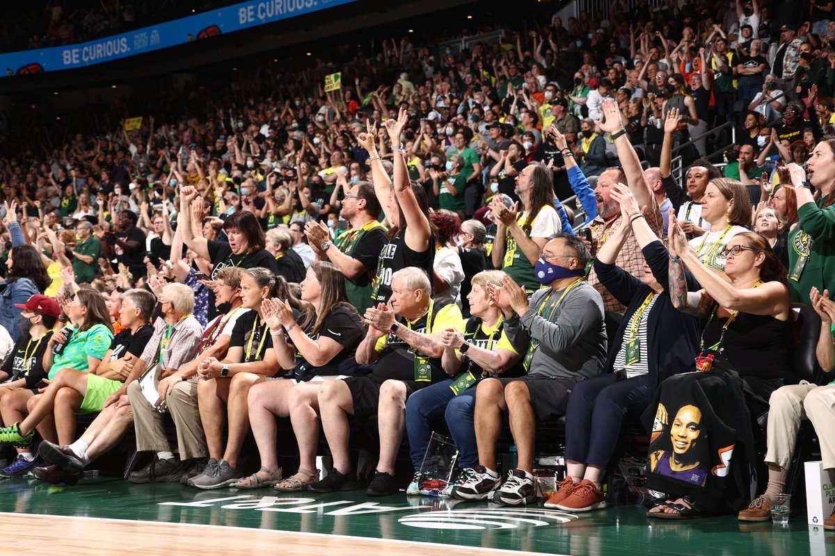 seattlestorm's tweet photo. Game 4. Tomorrow night. Win or go home.

WE NEED YOU WITH US, SEATTLE ⛈️

🎟️ https://t.co/IhD5udyNcu

#TakeCover https://t.co/cwISCmbfTM