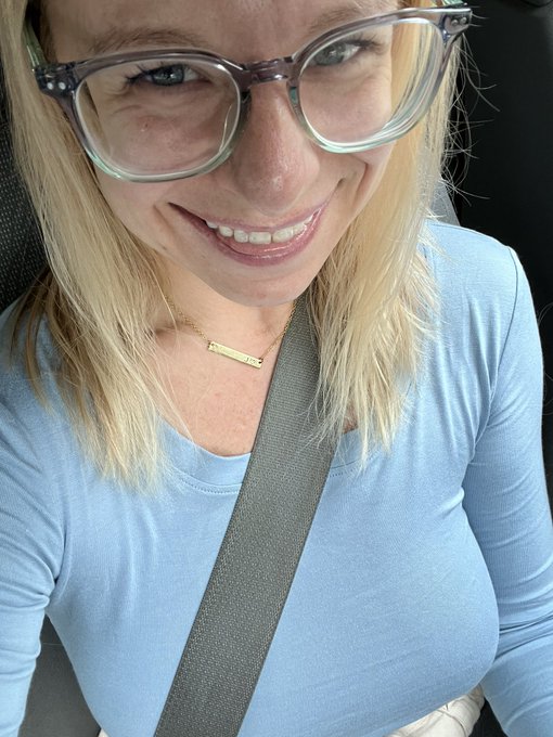 Not sure what pops more&hellip;my titties or my blue eyes? 🤣🤣🤣 https://t.co/k07Vv1VzNr<a href="/tag/blonde"class="tags"><span>#blonde</span></a><a href="/tag/feet"class="tags"><span>#feet</span></a><a href="/tag/feetworship"class="tags"><span>#feetworship</span></a><a href="/tag/bedroomfun"class="tags"><span>#bedroomfun</span></a><a href="/tag/feetfinder"class="tags"><span>#feetfinder</span></a>