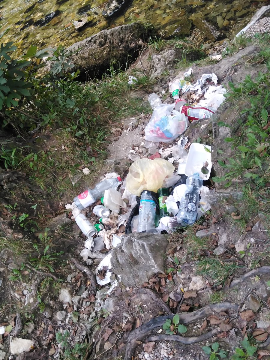 VernonWJones's tweet photo. In one of the most beautiful places I have been, Matka Canyon in Macedonia, the daytrippers no doubt leaved this and more around. Plus to make it worse they probably went by car to would make it easier to take their crap back home. The Treska river is crystal clear and amazing. https://t.co/3DvjMVptTN