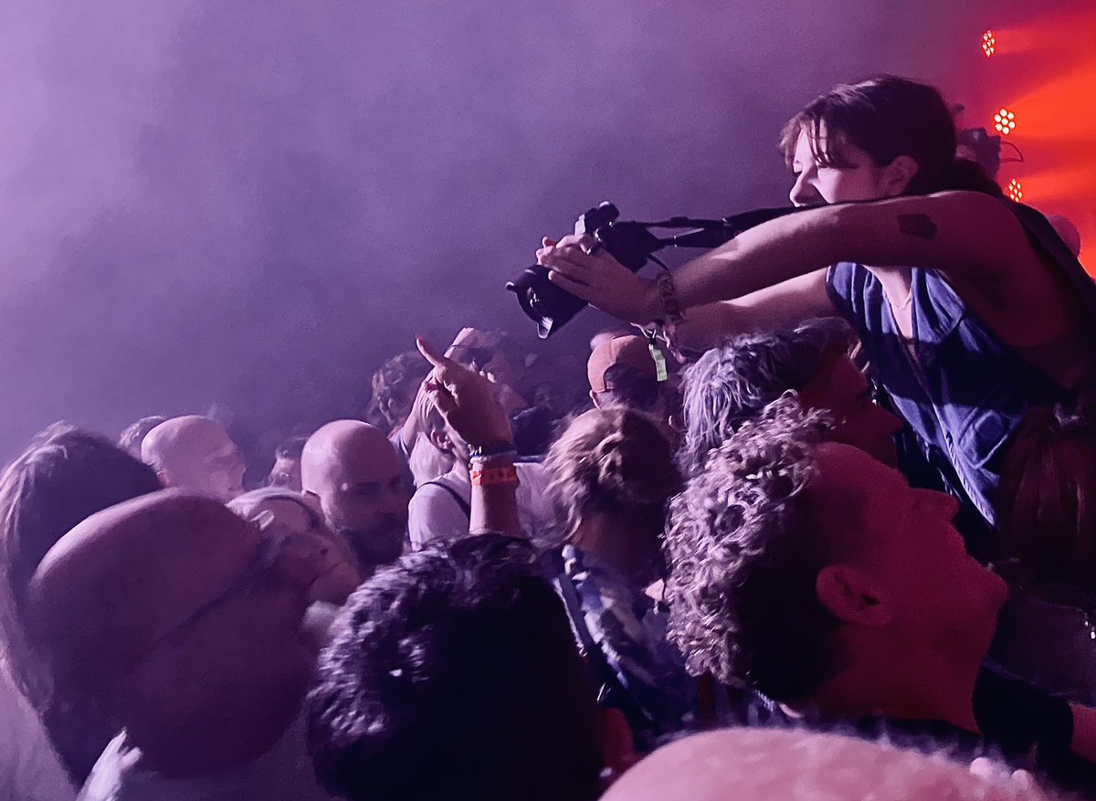 GorgeCheddar's tweet photo. A brilliant weekend @EOTR launched in fine style on Thursday night with a blistering sharpener from @Pigsx7 
who came out of the metaphorical - and maybe literal - farm gate like a Bullx7
The appreciative and dedicated mosh ensnared nearly half the Tipi crowd: bloody wonderful 💪🏻 https://t.co/PKXPb3VVHb