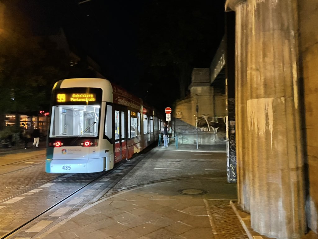 jonasr_97's tweet photo. Heute mal wieder in einer anderen schonen Landeshauptstadt gewesen 👀 https://t.co/2RSJc67QMv